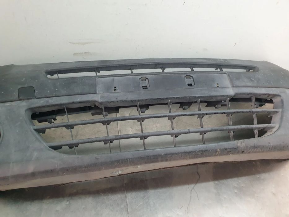 Pára-choques frente RENAULT Kangoo Express (FW0/1_)