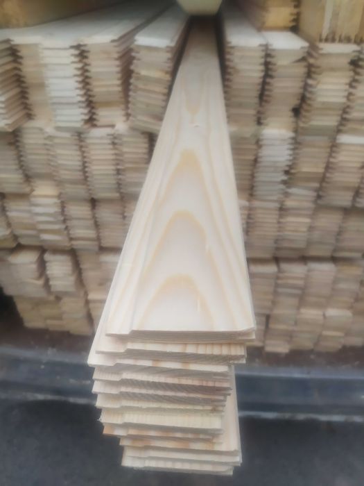 Безшовна дерев'яна вагонка.