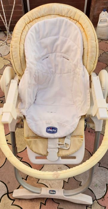 Стульчик для кормления Chicco Polly Magic