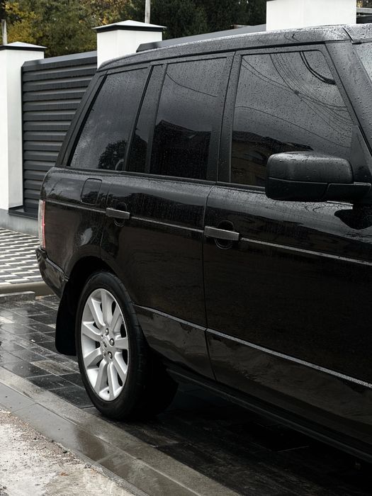 Продам ренж ровер RANGE ROVER