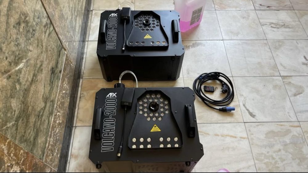2x Afx Light Máquina de Fumos VOLCANO 2000W 36 LEDS 1W RGB