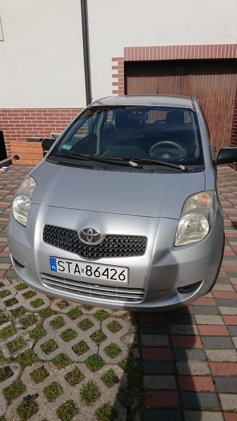 Toyota yaris 1.3 2008