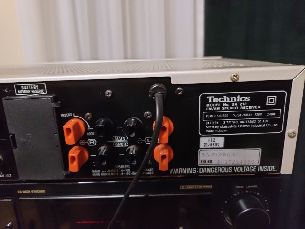 Technics SA 212 amplituner