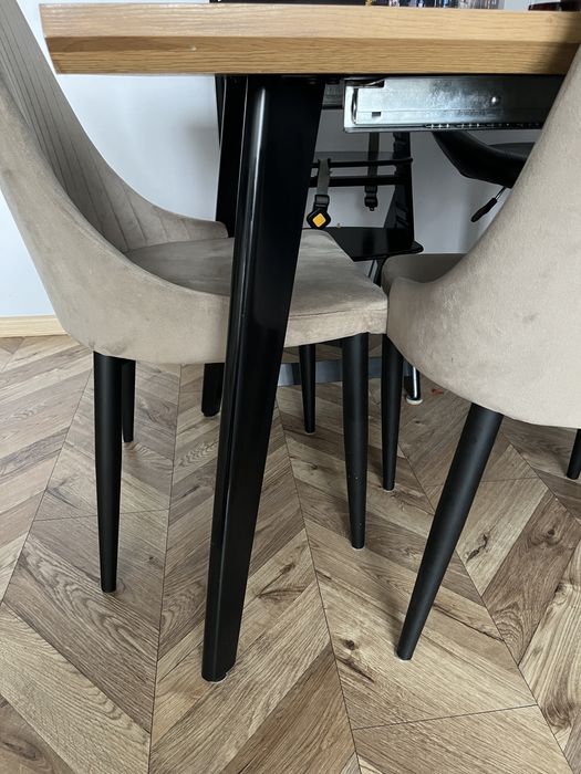 Stół rozkładany b stabilny