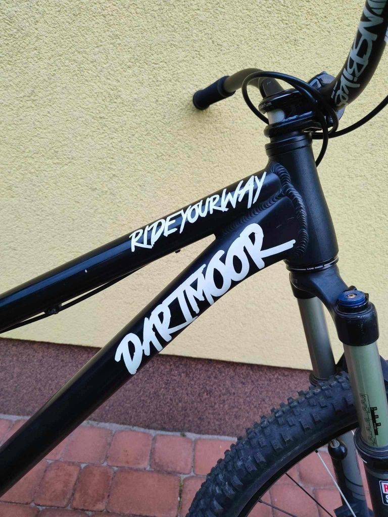 Rower dirt (dartmoor 26player, ns bikes, rock shox, shimano)