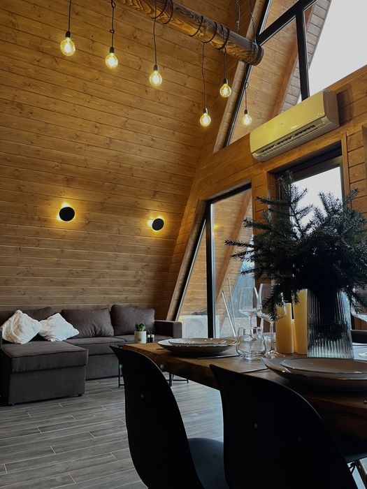 Котедж для відпочинку в Карпатах. Тихий куточок