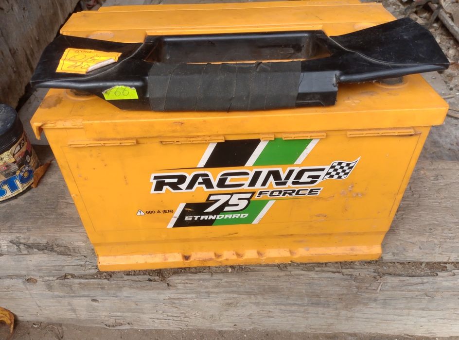 Продам акамулятор 75