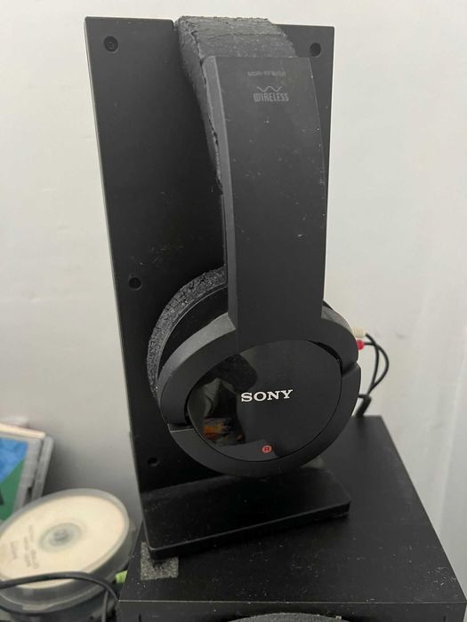 Słuchawki Studyjne Sony ze Stacją Dokującą