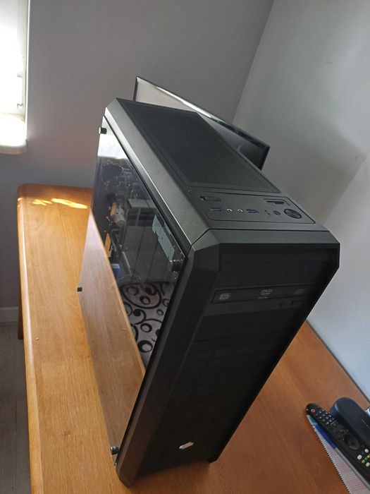 Komputer stacjonarny i5-9600k z RTX 2060 Super