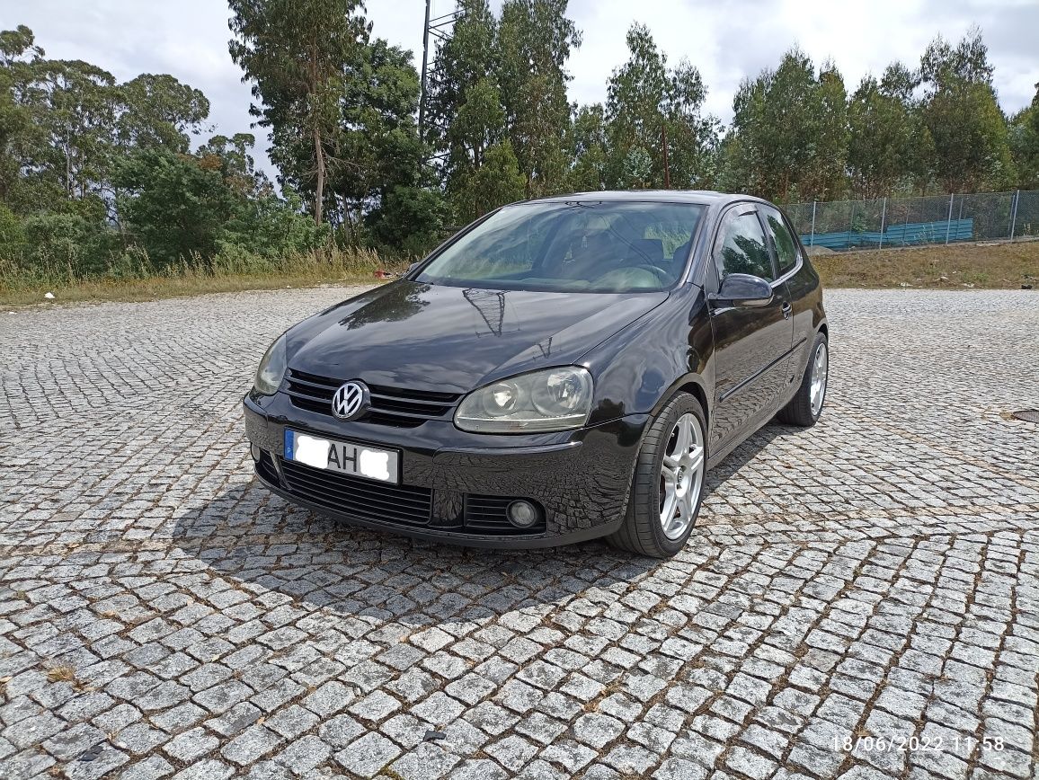 Vw golf Tdi (5lugares)