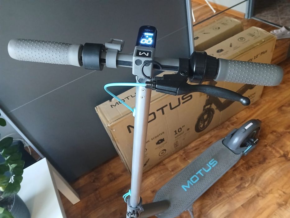 Hulajnoga Motus Scooty 10 Plus