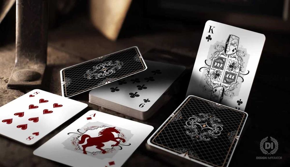 Baralhos de Cartas da Odyssey, kings wild e Isolated Thunderstorm