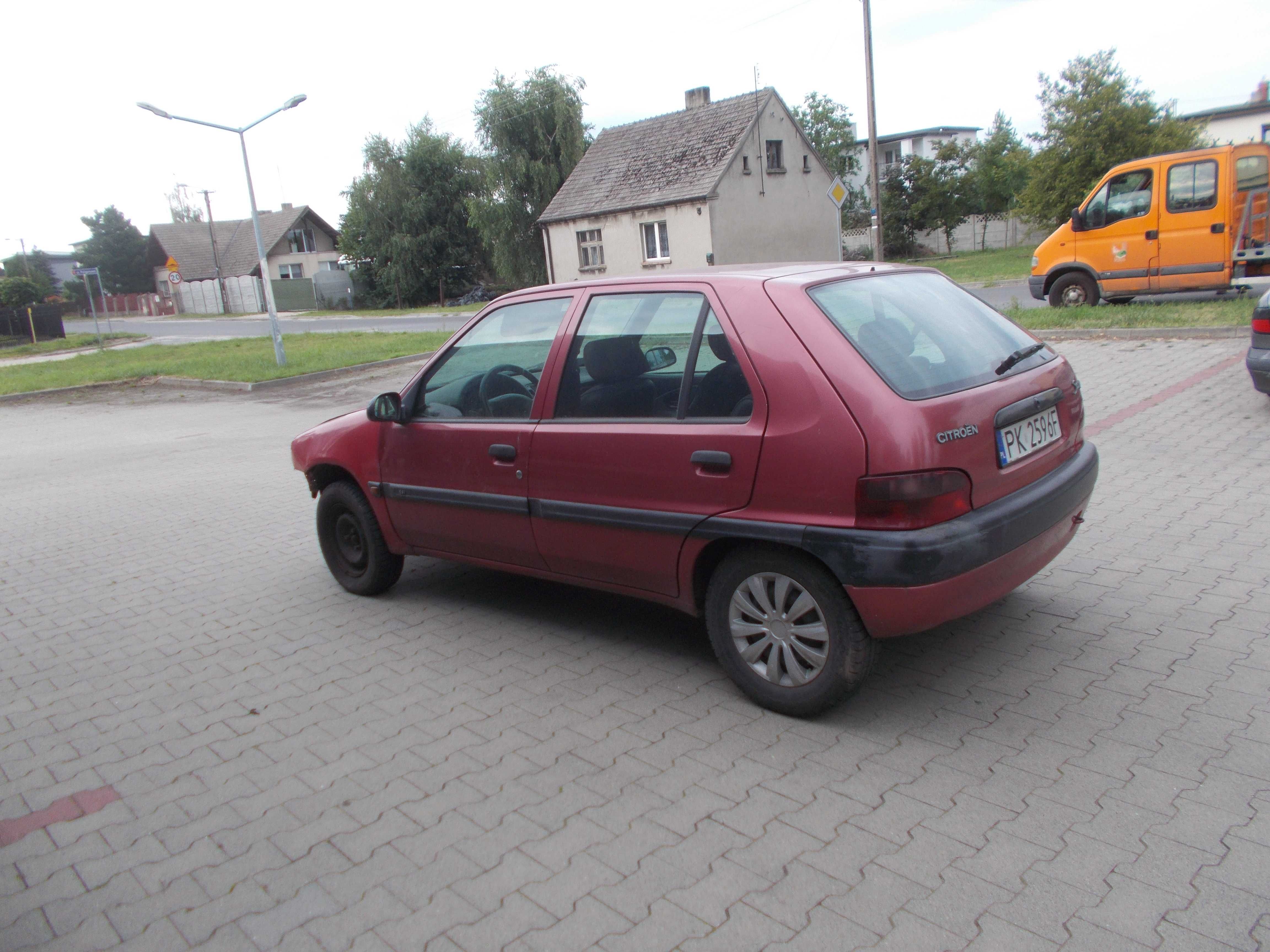 Citroen Saxo 5 drzwi 1.1 benzyna 97 rok na części