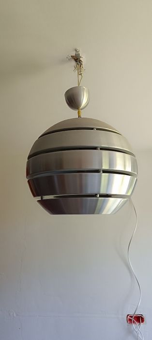 Dwie Lampy sufitowe  w kolorze srebrnym metalik.