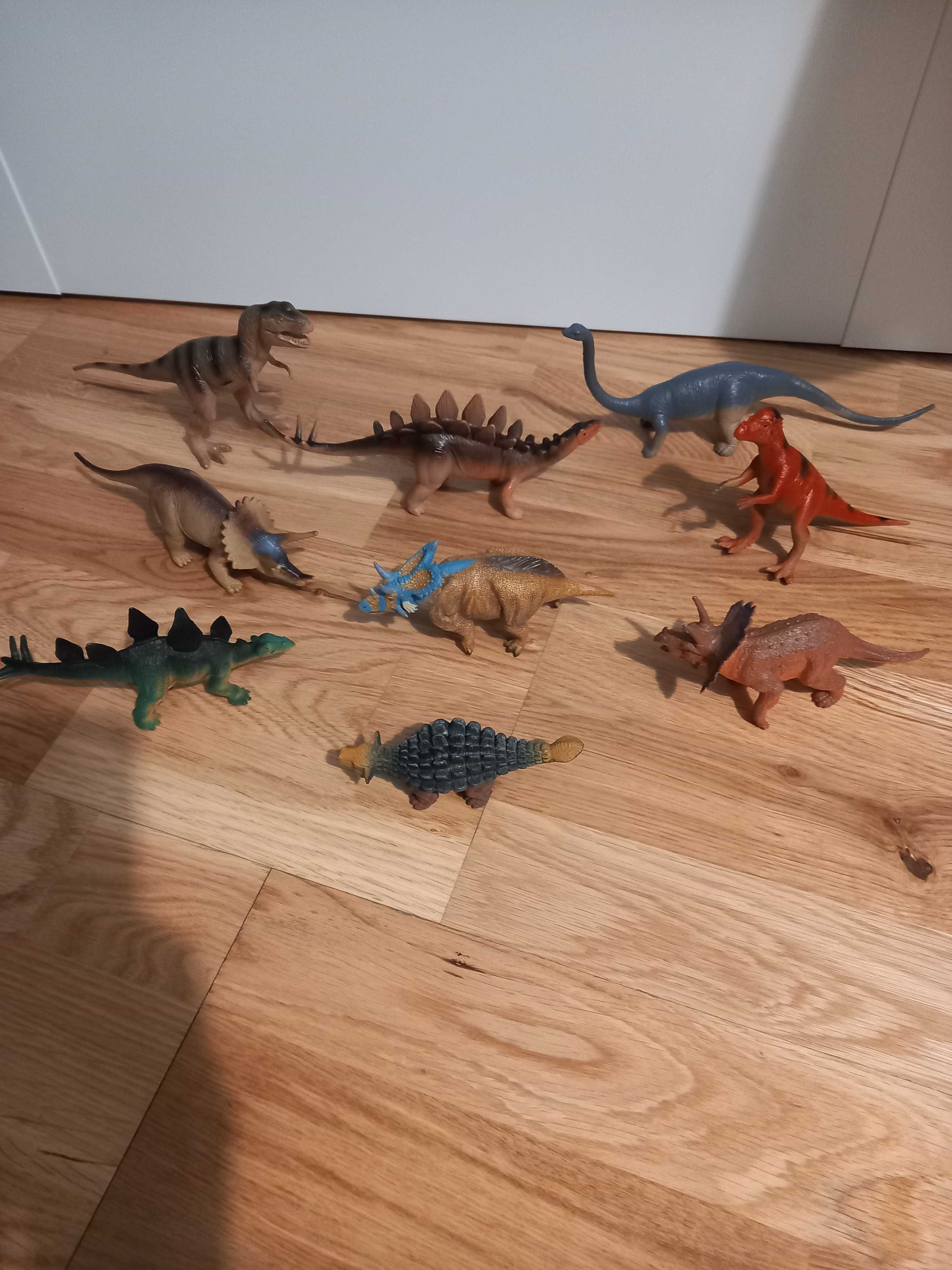 Kolekcja figurek Dinozaurów