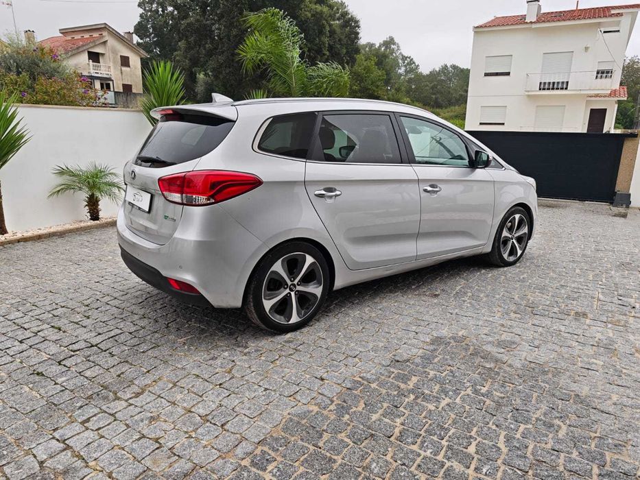 KIA Carens 1.7 CRDI Nacional 7 Lug