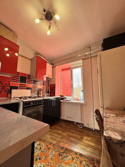 Продам 1 кім. квартиру (Дендропарк)