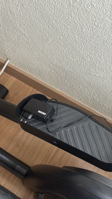 Elíptico Domyos C3.0 – Excelente estado!