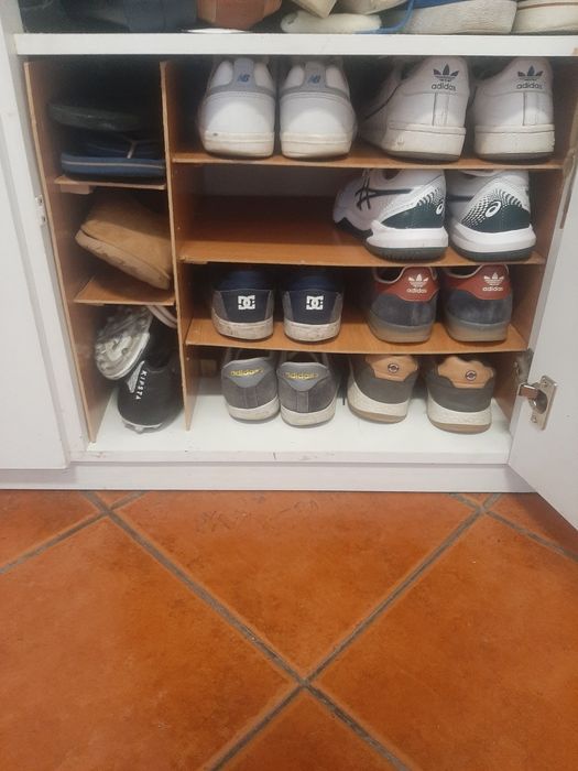 Sapateira feita à medida (preço varia)