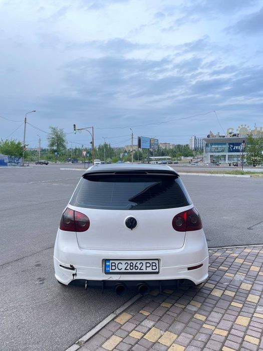 Wolkswagen,Golf 5 2.0 tdi