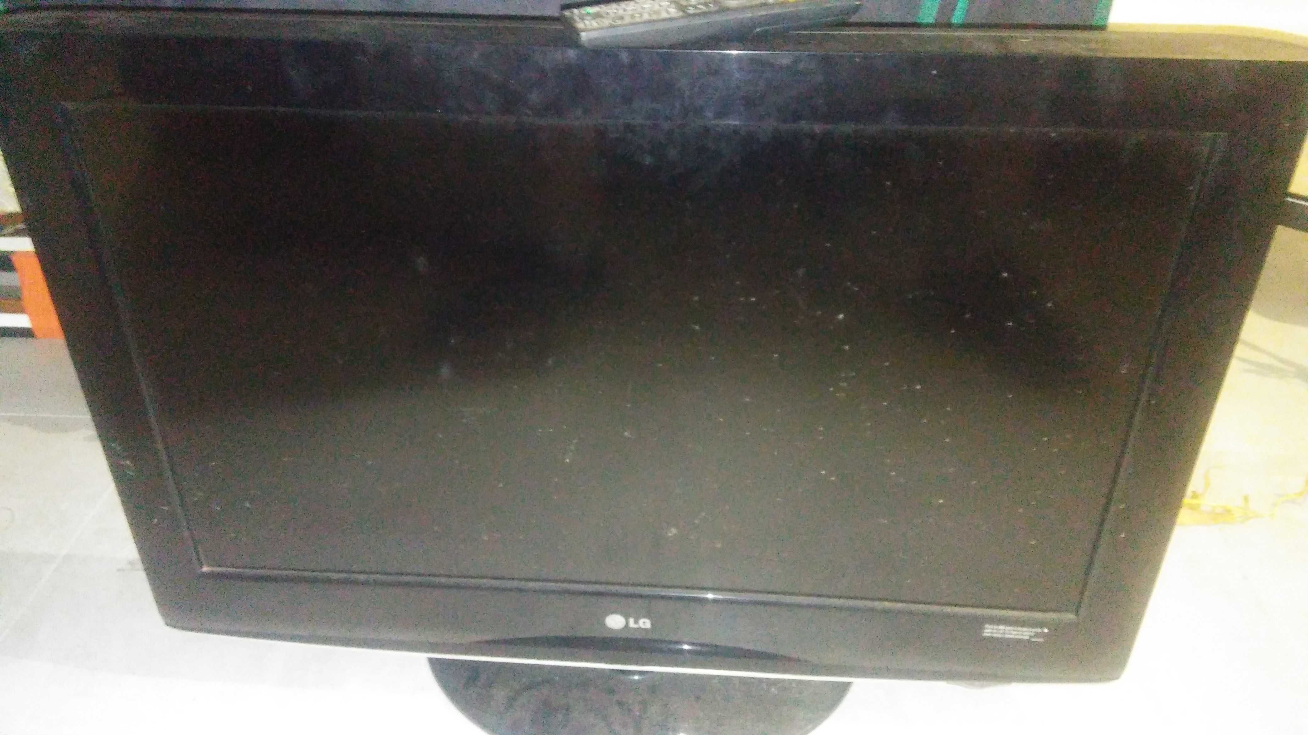 Telewizor z pilotem LG 32 cale