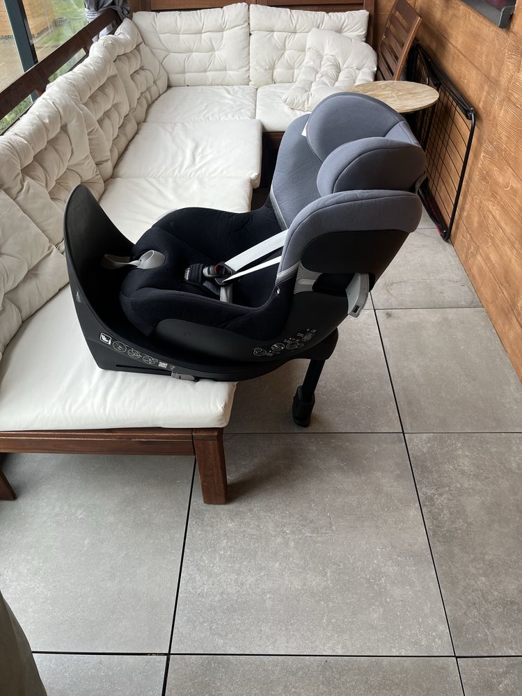 Fotelik samochodowy Cybex Sirona SX2 baza przód tył obrotowy