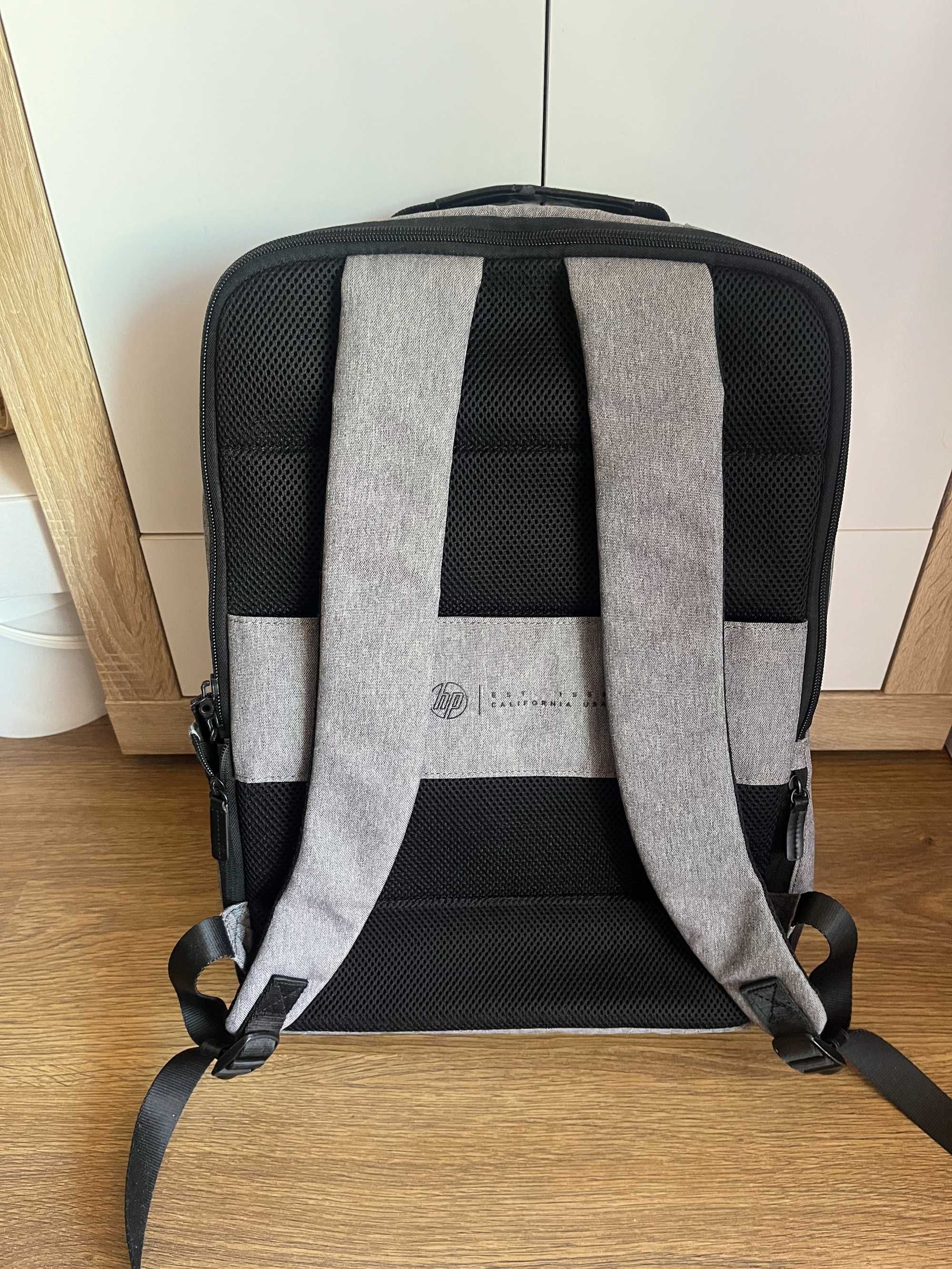 Plecak HP Executive Black – pojemny, wygodny, stan bardzo dobry
