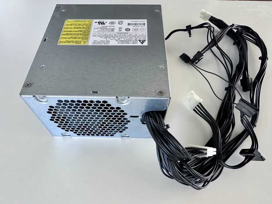 Zasilacz Delta DPS-700AB Moc: 700W