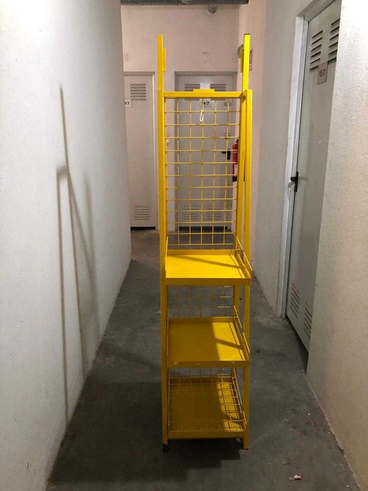 Estante de decoração