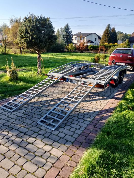 Fabryczna duża laweta polski producent 2 tony dmc  dłużyca przyczepa.