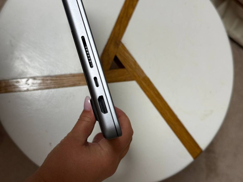 Macbook pro 14 2021 m1 pro/16/1tb