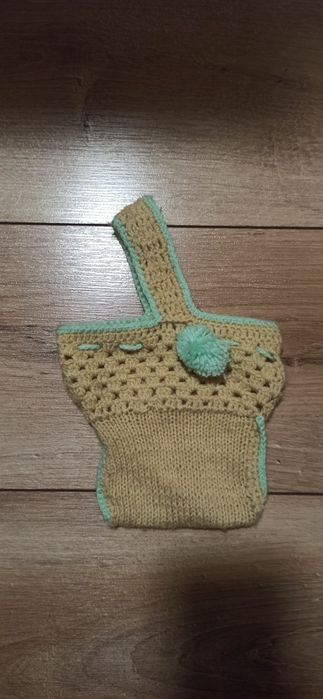 Torebka na szydełku dla dziewczynki