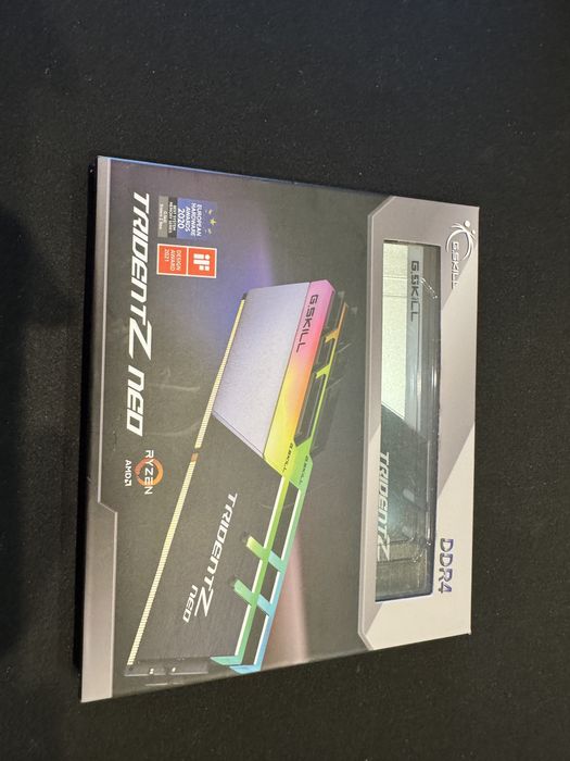 ОЗП G. Skill DDR4 32GB (2x16Gb) 4000 Mhz Trident Z neo