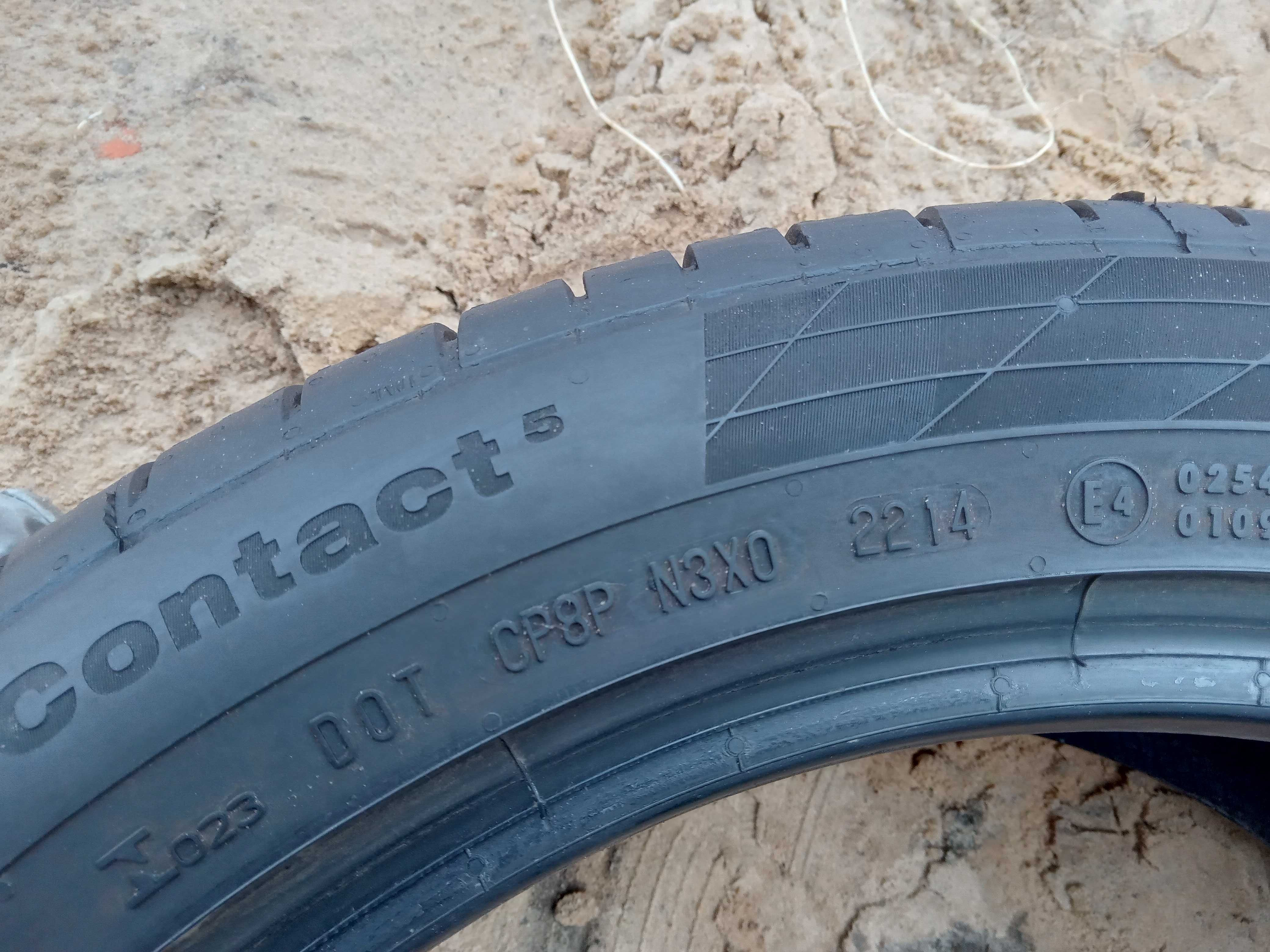 Opona Continental ContiSportContact 5  235/45R17