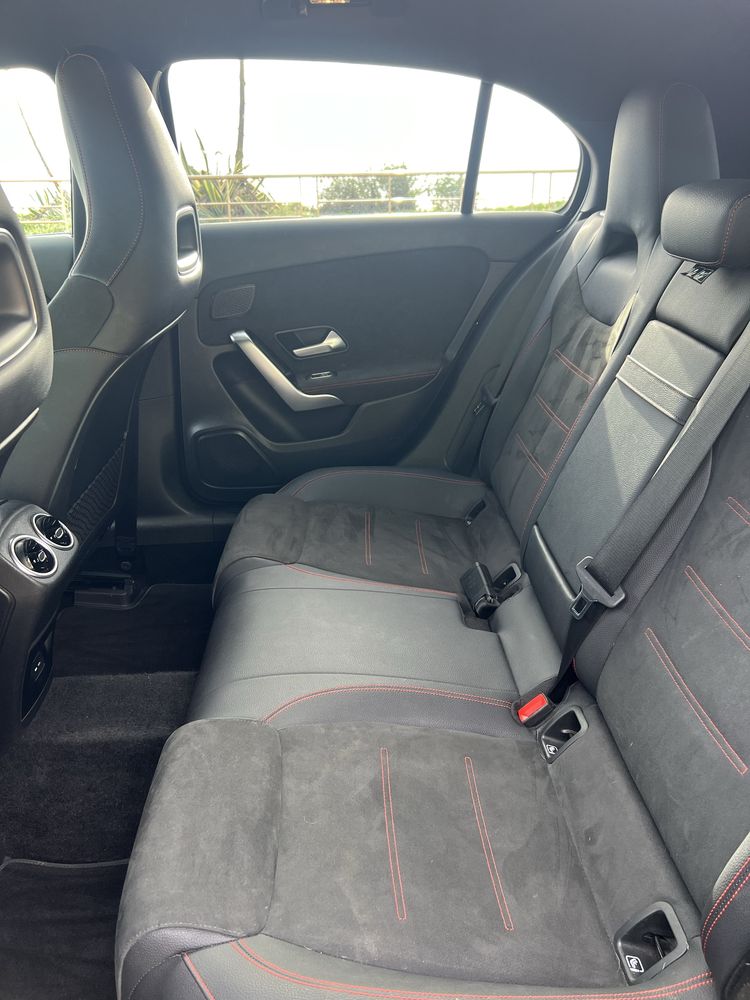 Mercedes-Benz A180 AMG Line