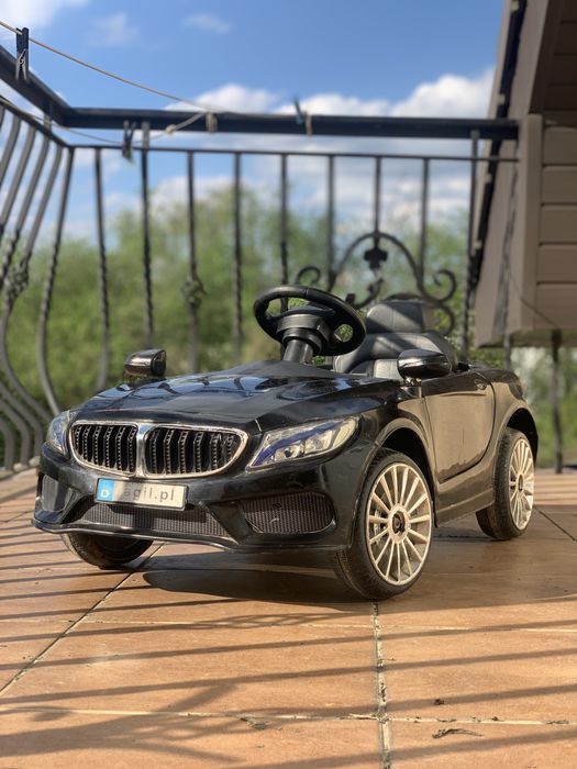 BMW M5 Samochodzik samochód na akumulator dla dzieci czarny