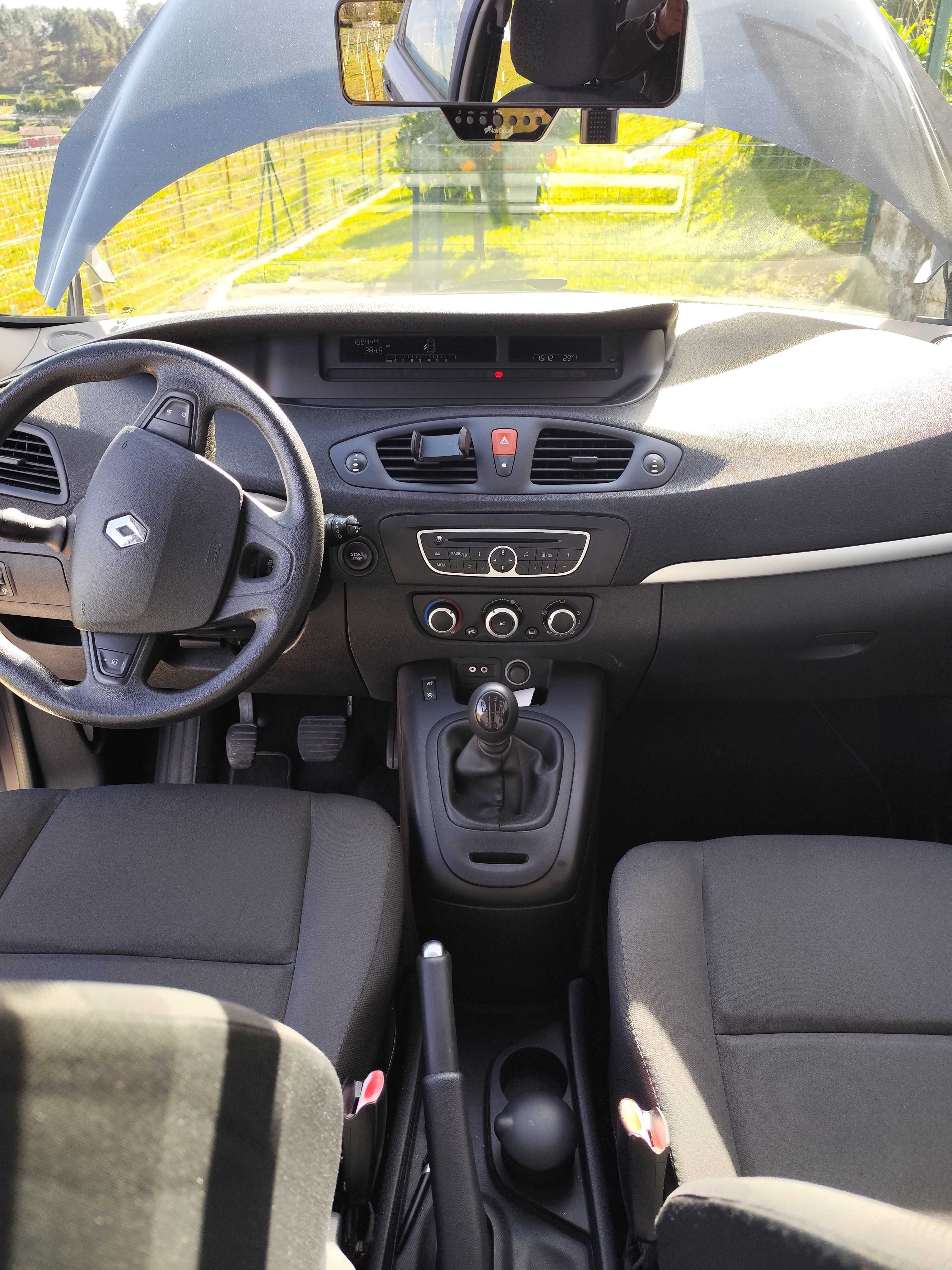 Renault grand scenic