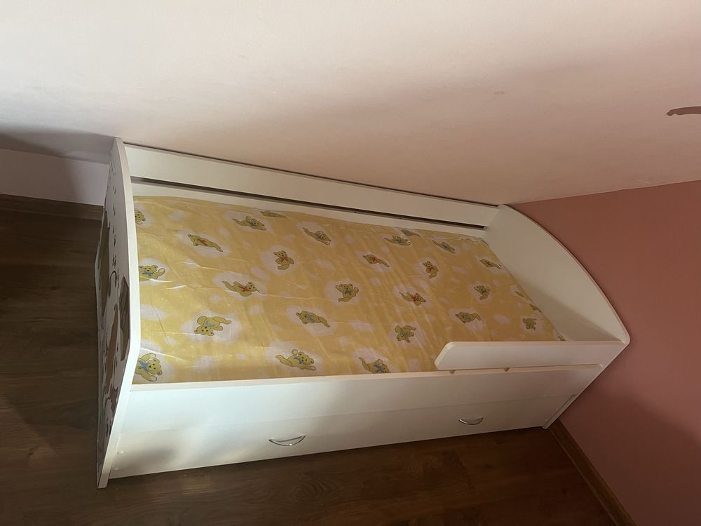 Łóżeczko dla dziecka 160x80 z szufladą Pieski