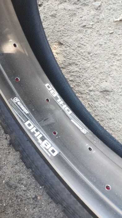 Продам обод 26" на 36 спиц для фетбайка