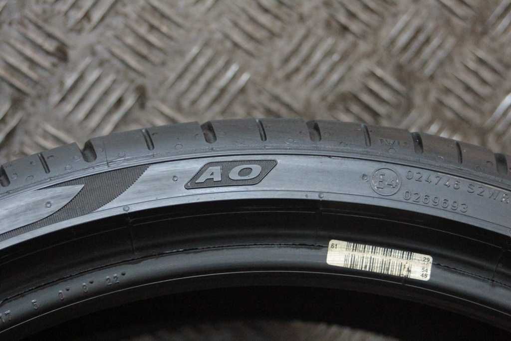 245/30/20 Pirelli P Zero 245/30 R20