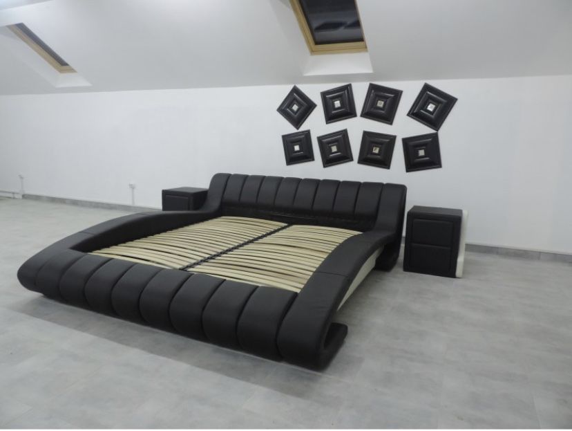 Стильне м‘яке двоспальне ліжко. Ліжко подіум.