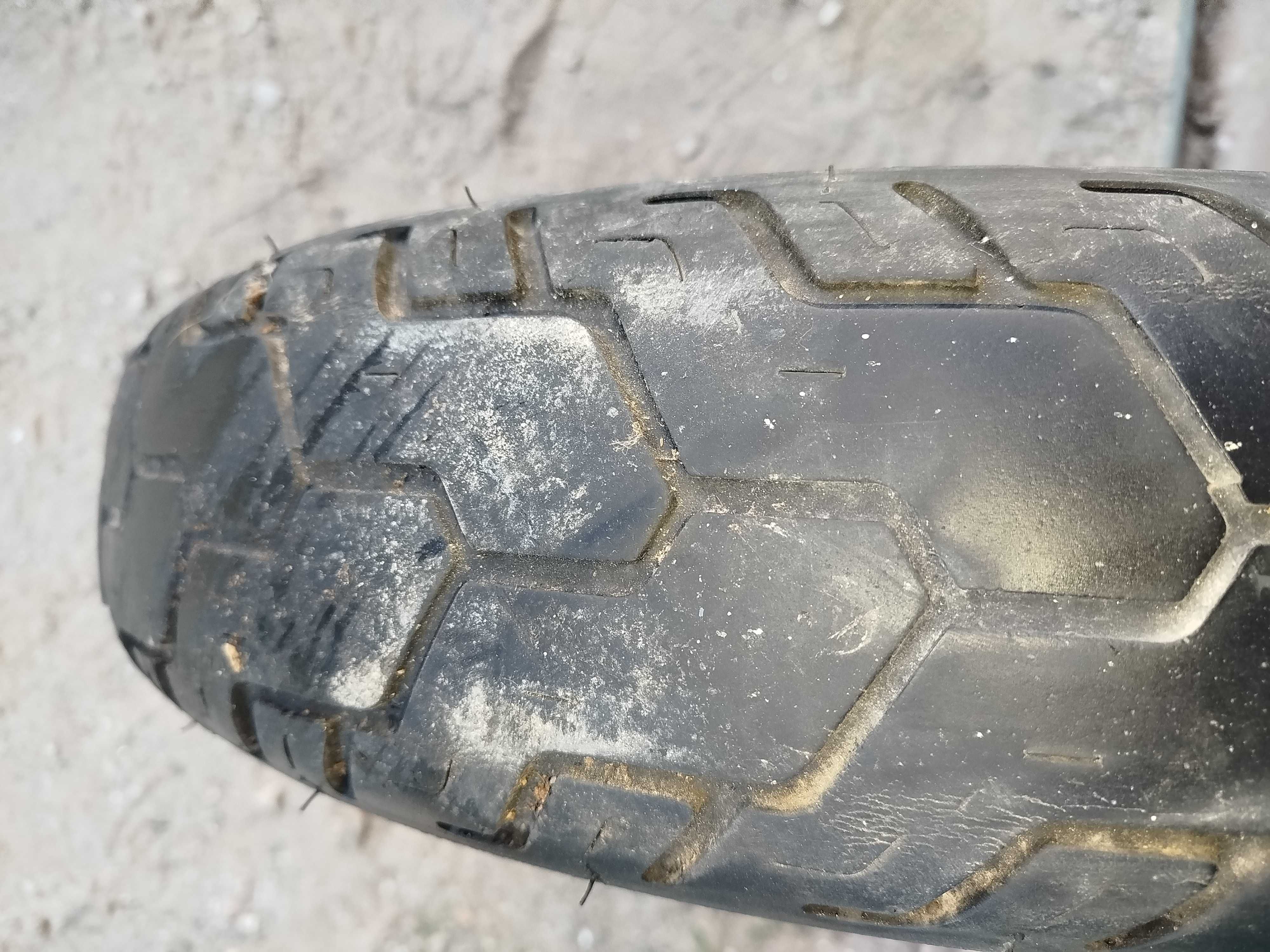 Pneu  Dunlop Harley -Davidson D402
