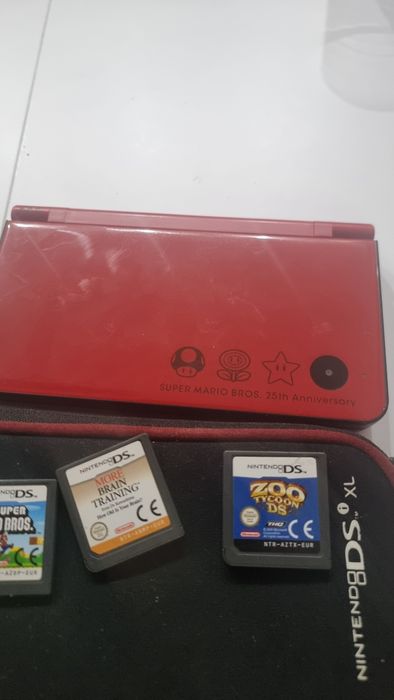 Nintendo DSi XL Mario edycja