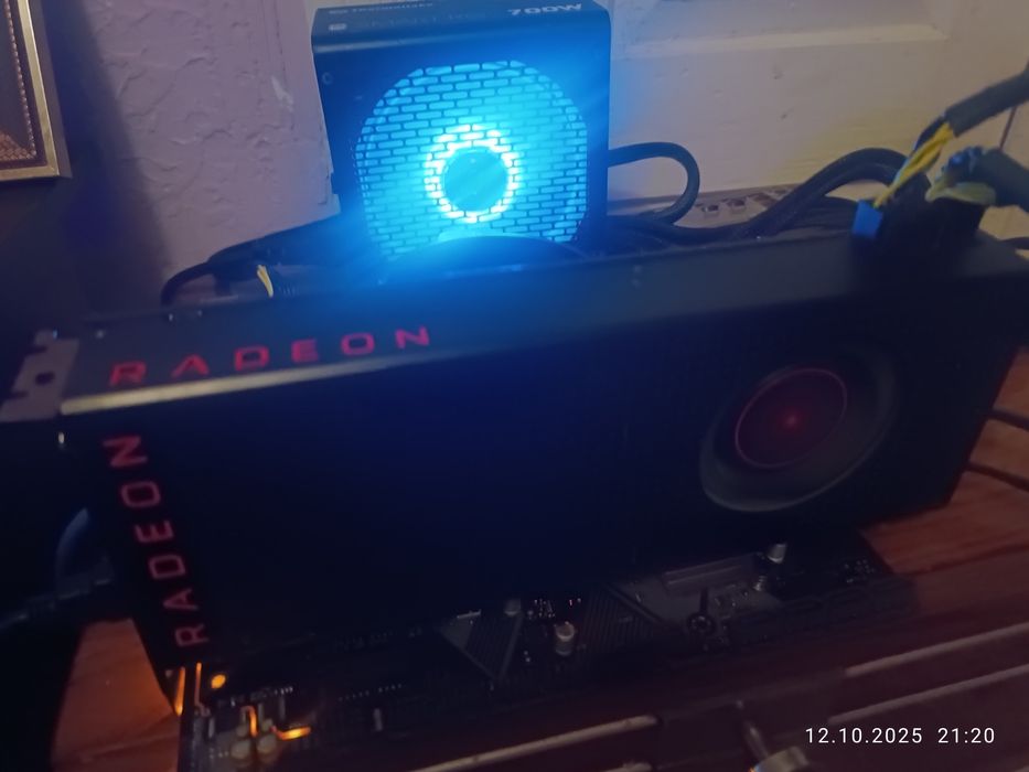 Відеокарта vega air boost oc 8gb тести на фото,тест по відеозв'язку