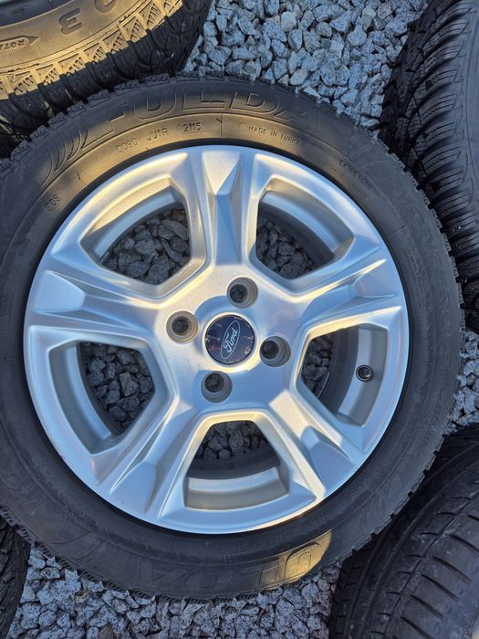 Felgi aluminiowe Ford Fiesta 15 4x108 Orginal Stan dobry