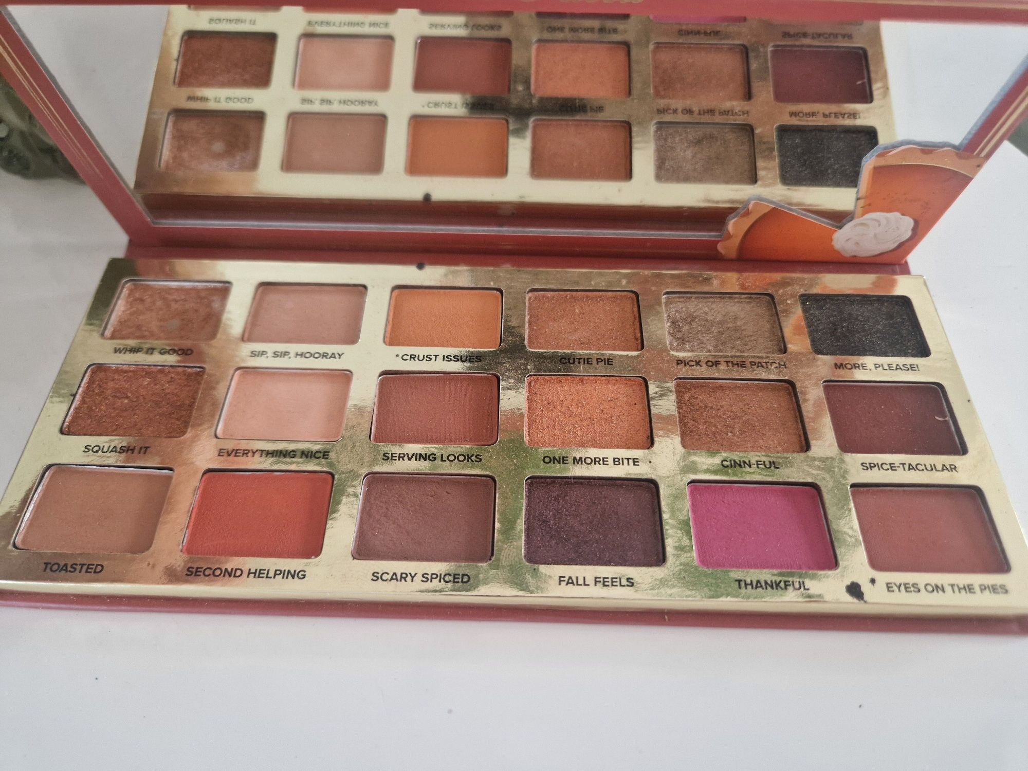 Fajna paletka cieni Too Faced seria Pumpkin Spice