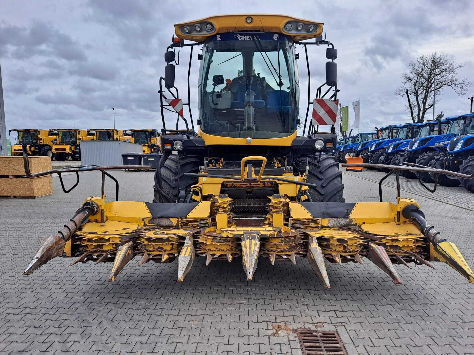 Sieczkarnia New Holland FR9040 (Jaguar)