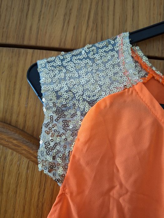 Camisola Laranja com Missangas Douradas T: M