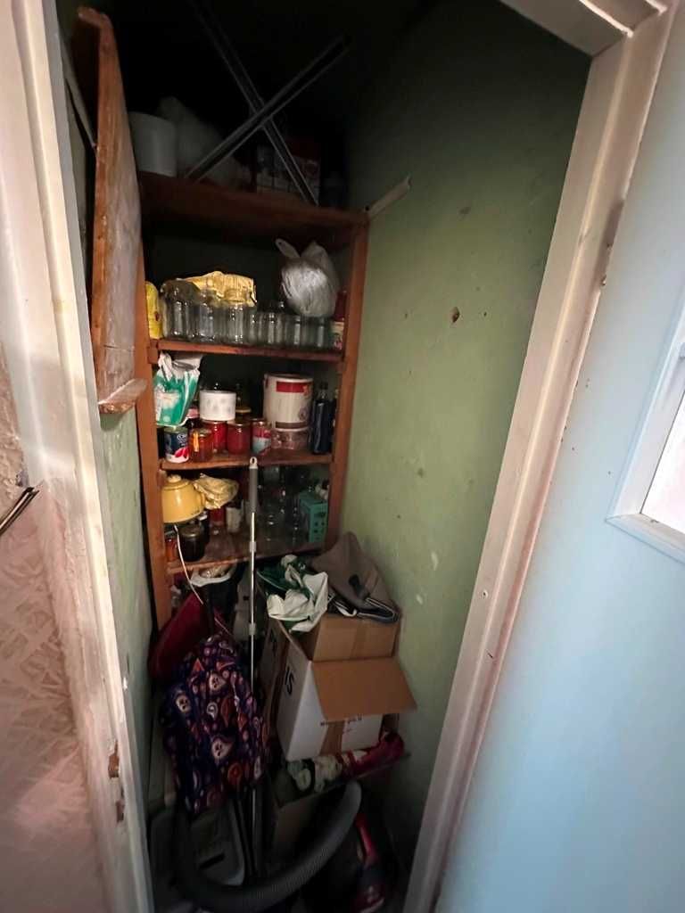 Продається 2 кімнатна квартира