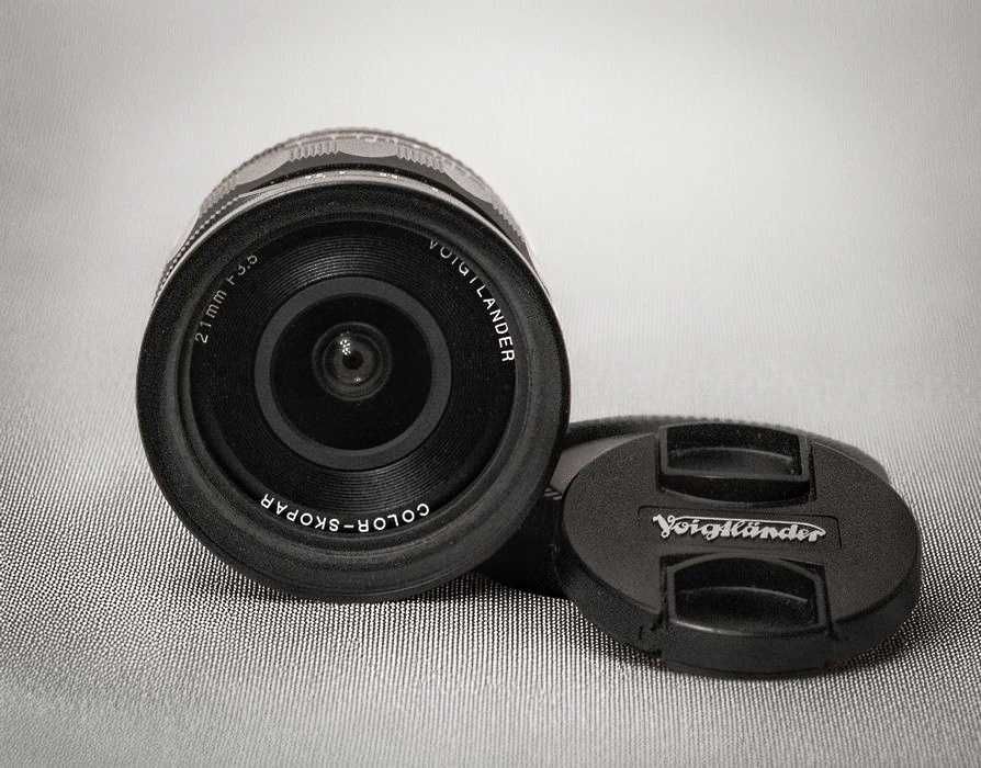 Voigtlander 21mm f/3.5 VM Color Skopar (Sony E) Obiektyw doskonały FF